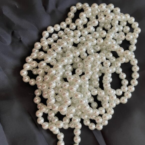 Quality Fashion 35 in White Good Pearl Bead Necklace -2 sets - Picture 2 of 7